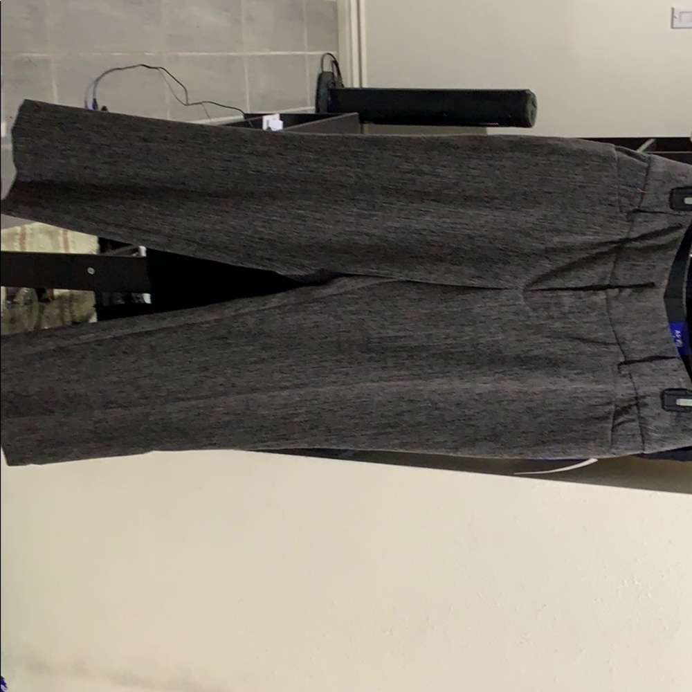 Woman’s dress to impress get that job pants